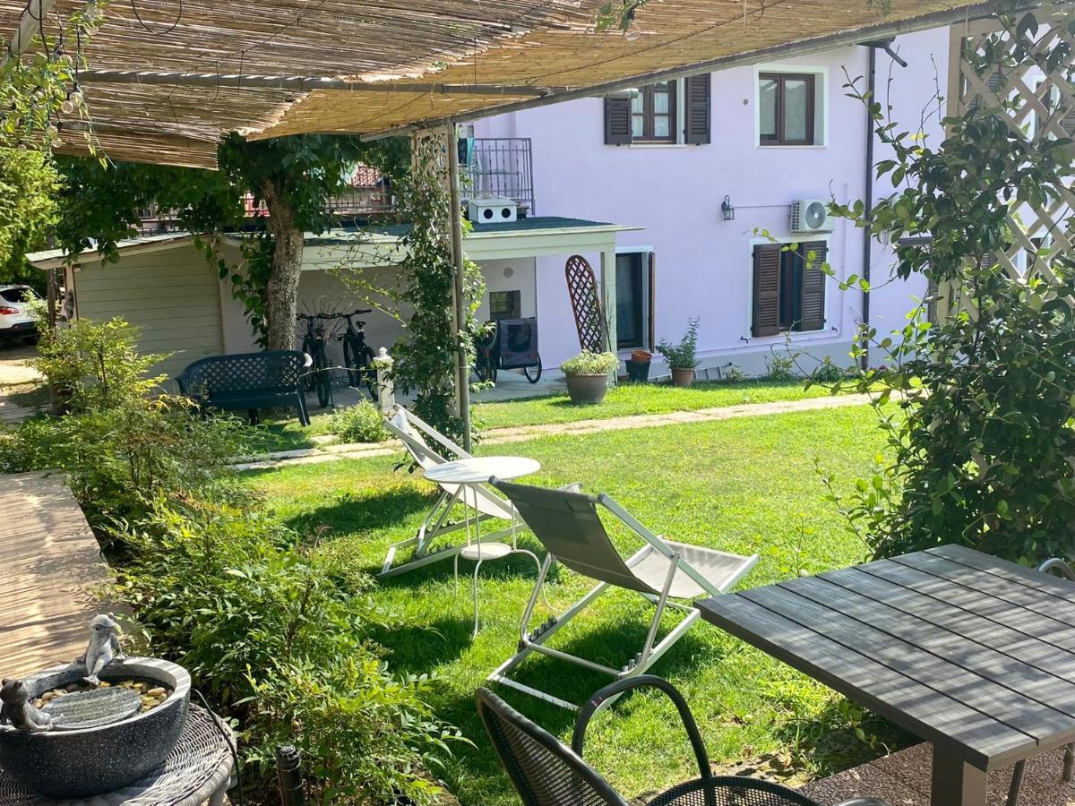 La Casa Di Campagna Sul Garda Puegnago Buitenkant foto