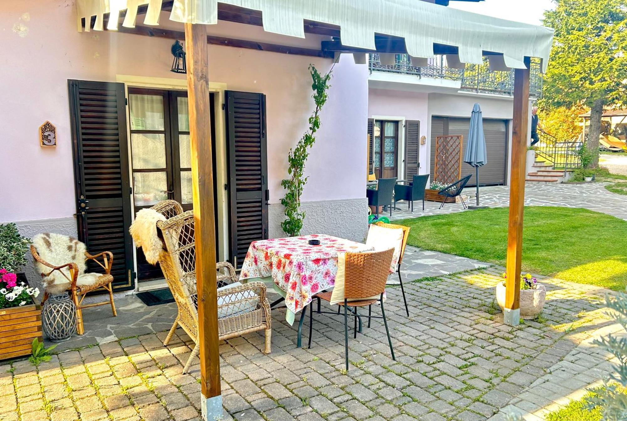 La Casa Di Campagna Sul Garda Puegnago Buitenkant foto