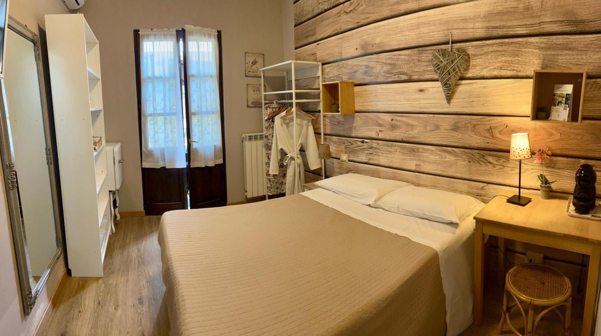 La Casa Di Campagna Sul Garda Puegnago Buitenkant foto